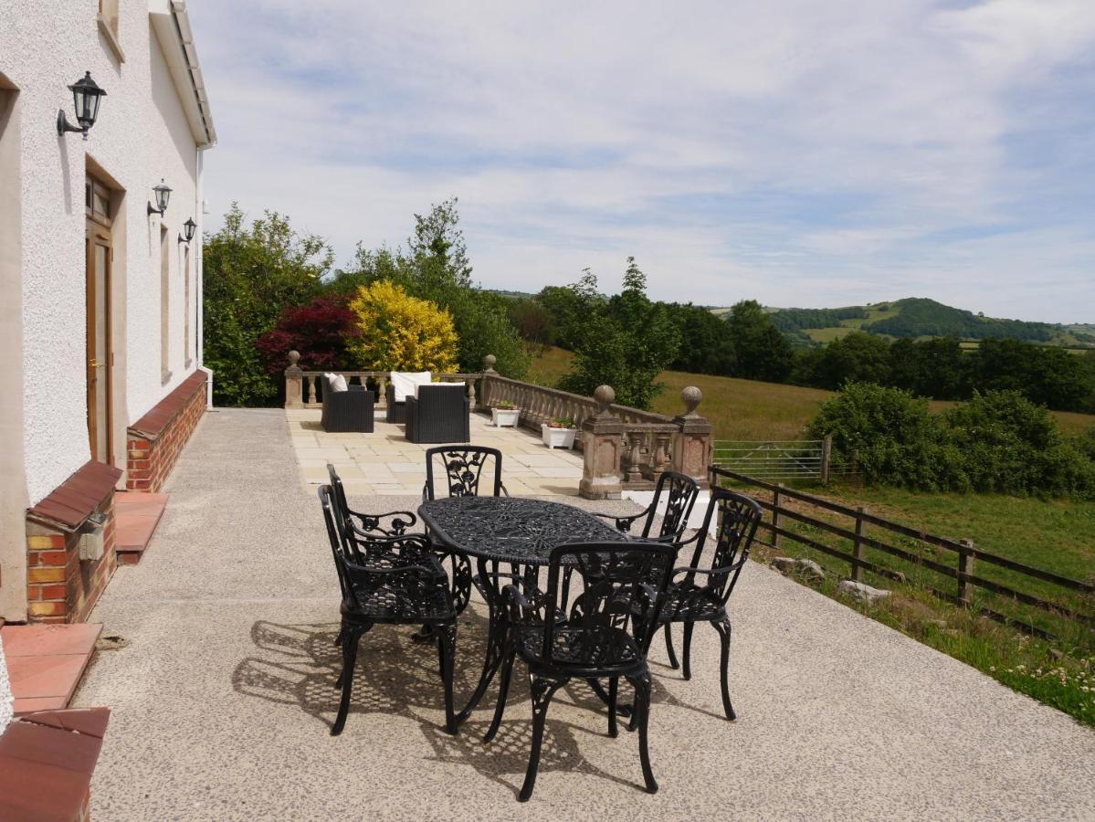 Penddaulwyn Uchaf Farm # Carmarthenshire Leilighet Nantgaredig Eksteriør bilde